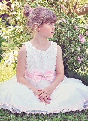 Flowergirl photo