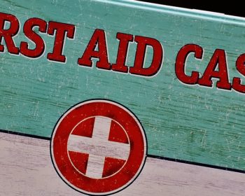 General First Aid: 4 Go Tos For Your Family's Kit