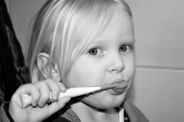 4 Oral Hygiene Practices Every Parent Should Teach Their Little Ones